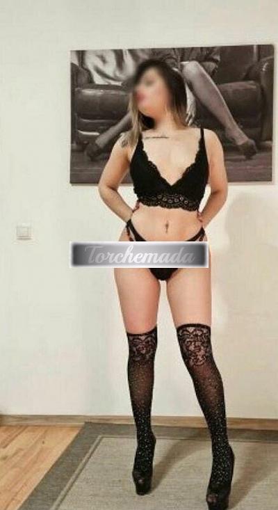 Girl Bocca di Miele  Lecce