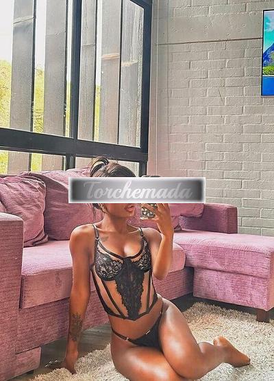 Girl Sogno Caldo e Reale  L'Aquila