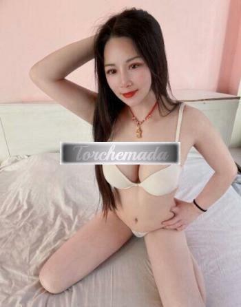 Girl Rosa di Fuoco  Pavia