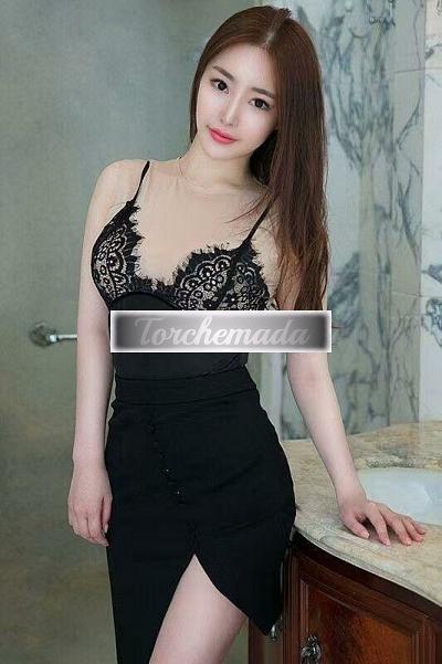 Girl Spettacolare Esibizionista  Roma