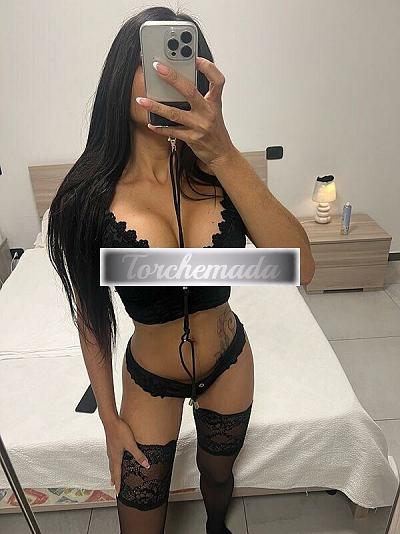 Girl Calda Coinvolgente  Genova