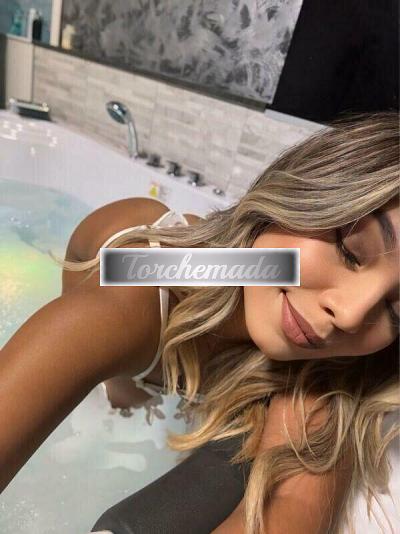 Girl Mi piace farmi sbattere  Vibo Valentia