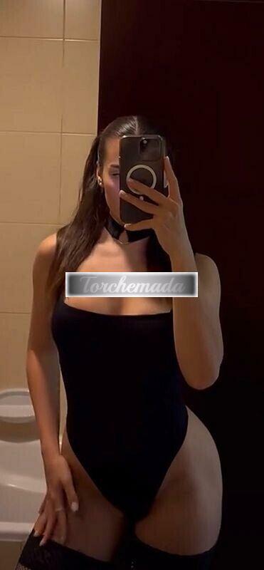 Girl Felina Studentessa  Torino