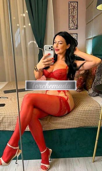 Girl Felina Maestra  Pistoia