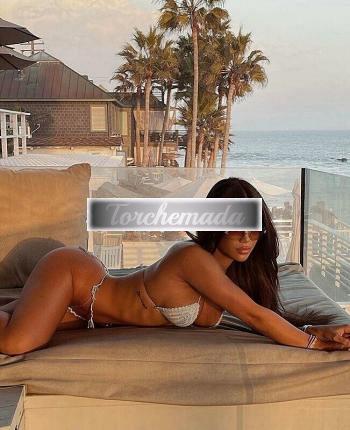 Girl Esplosiva Sirena  Novara