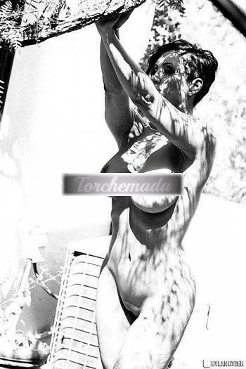 Girl Elegantemente brava  Ferrara