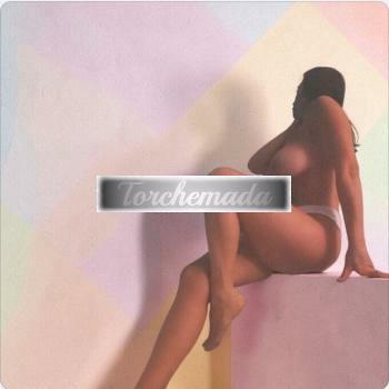 Girl Strepitosa Femmina  Napoli