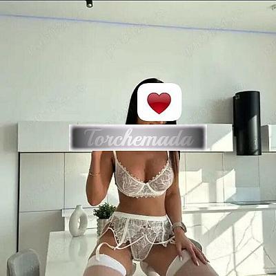 Girl Esplosiva Femmina  Bergamo