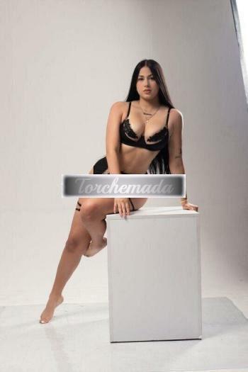 Girl Bellissima Femmina  Matera