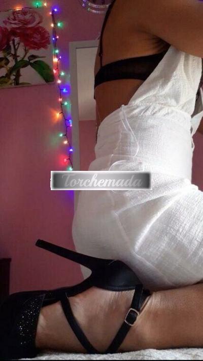 Girl Strepitosa Modella  Latina