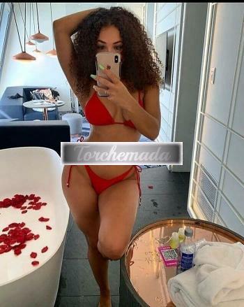 Girl Felina Sirena  Napoli