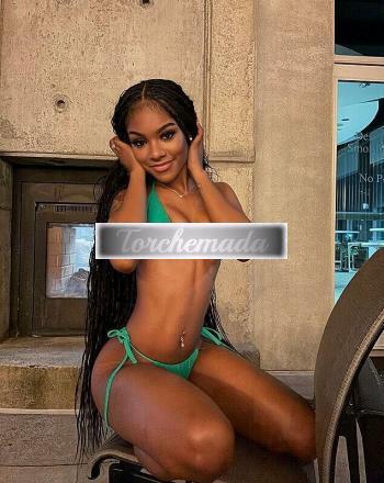 Girl Felina Ragazza  Bergamo