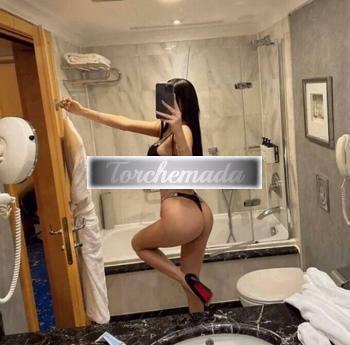 Girl Esplosiva Coinvolgente  L'Aquila