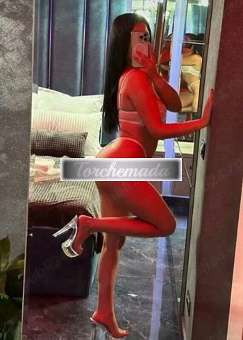 Girl Spettacolare Ragazza  Taranto