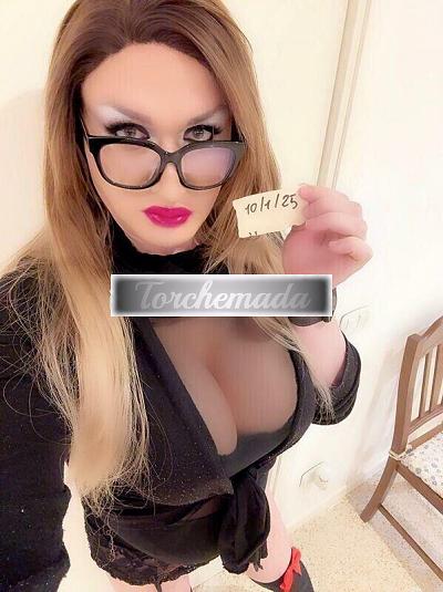 Girl Bella ragazza con un grosso uccello  Ancona