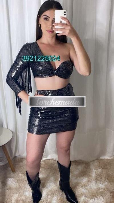 Girl Ruby  Alessandria