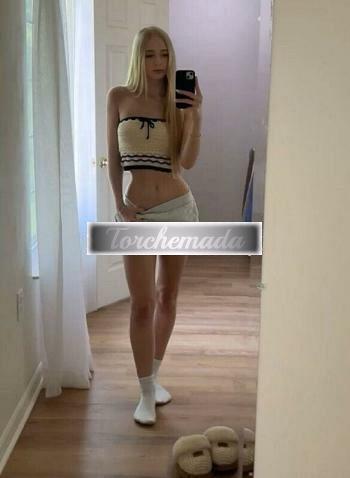 Girl Esplosiva Esibizionista  Sondrio