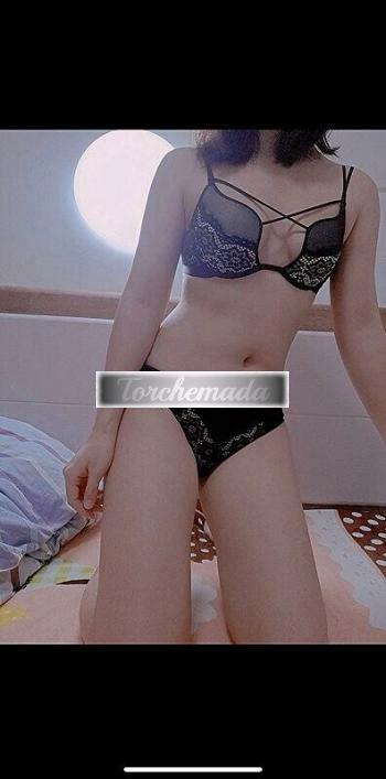 Girl Orientali da sbattere  Mantova