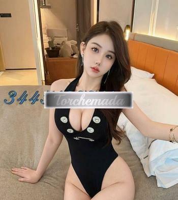 Girl Asiatiche che vogliono prendere cazzi  Pordenone