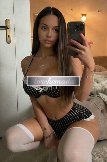 Girl Strepitosa Esibizionista  Lodi