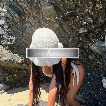 Girl Strepitosa Ragazza  Ancona