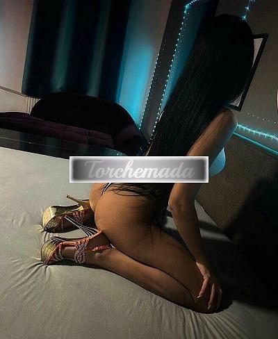 Girl Strepitosa Graziosa  Siracusa