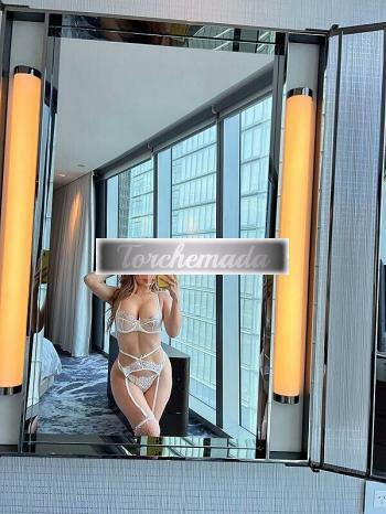 Girl Valeria  Milano