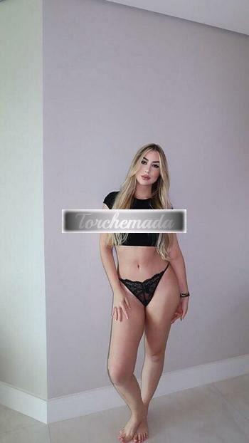 Girl Felina Amabile  Isernia