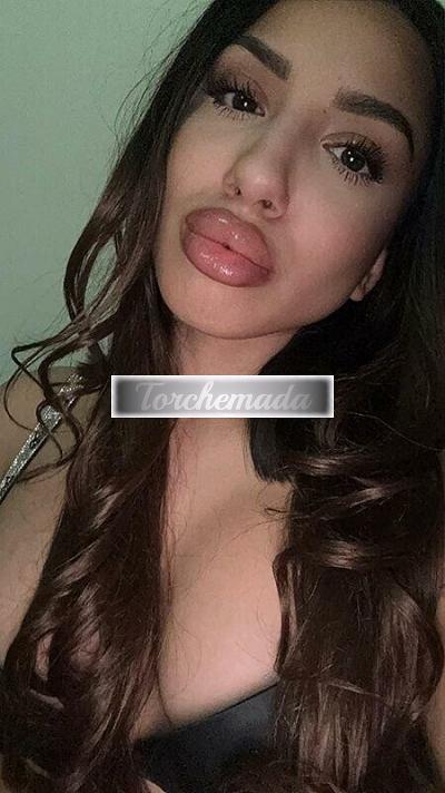 Girl Felina Maestra  Milano