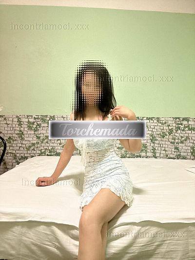 Girl Bellissima Coinvolgente  Cascina