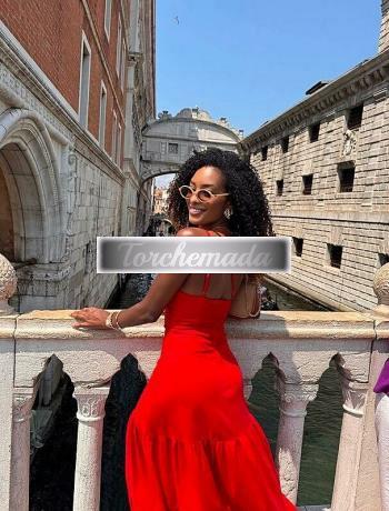 Girl Esplosiva Attrice  Cagliari