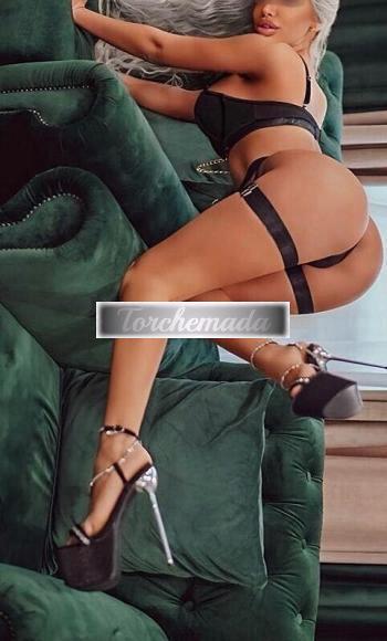 Girl Trasgressiva Maestra  Alessandria