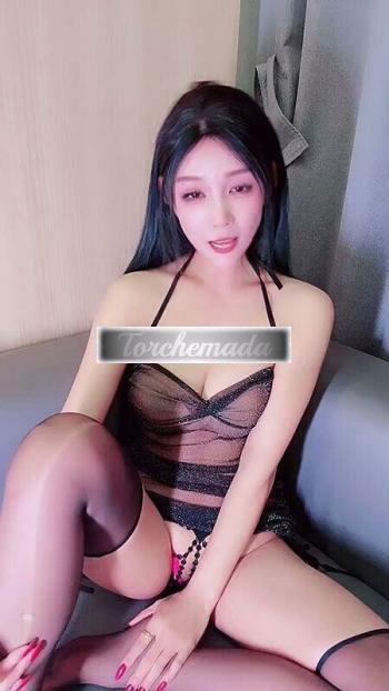 Girl Bucaiola orientale  Messina