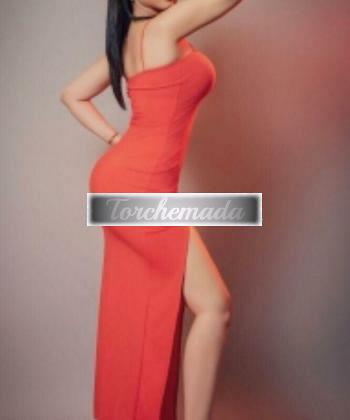 Girl Lato B speciale  Lucca