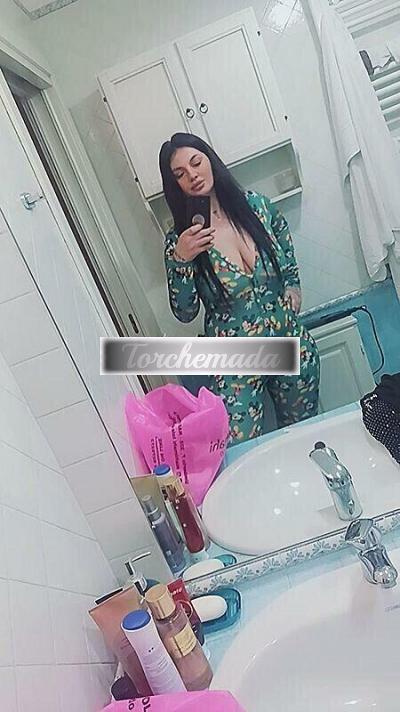 Girl Esplosiva Graziosa  Napoli