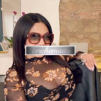 Girl Strepitosa Ragazza  Latina