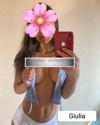 Girl Bellissima Amabile  Brindisi