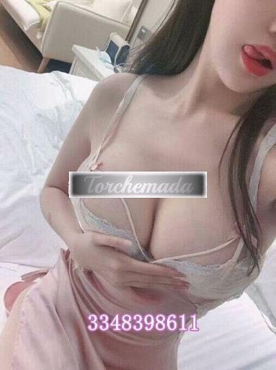 Girl Adoro lucidare cappelle  Lecco