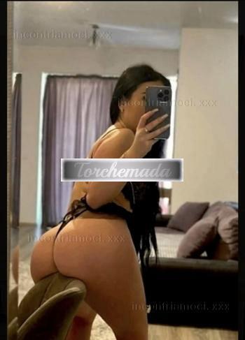 Girl Felina Esibizionista  Aosta