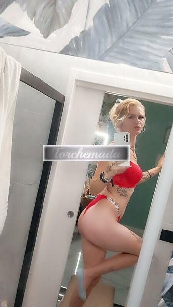 Girl Esplosiva Esibizionista  Taranto