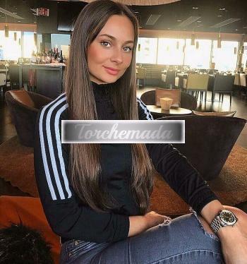 Girl Esplosiva Femmina  Novara