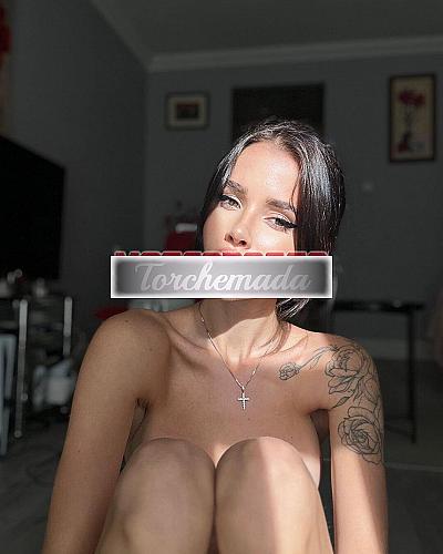 Girl Adellina  Milano