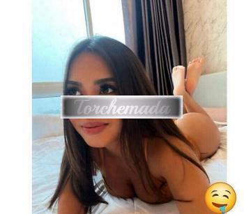 Girl Vogliosa Bambola  Lucca