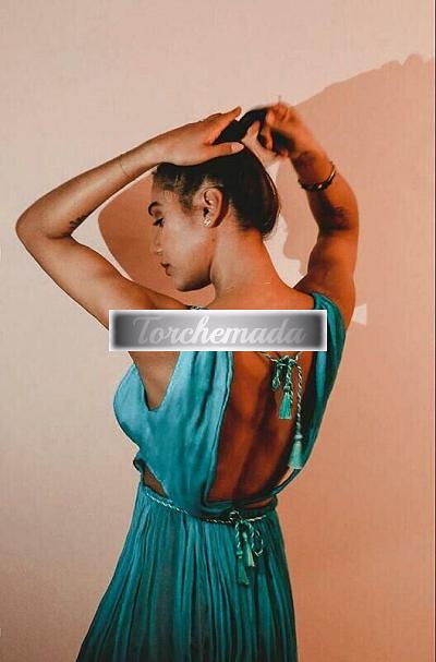 Girl Bellezza coccolona con bocca sexy  Firenze