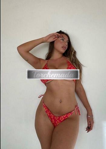 Girl Felina Modella  Pavia