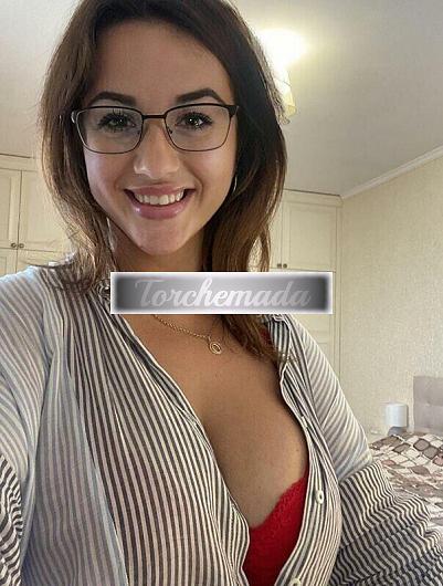 Girl Vittoria  Torino