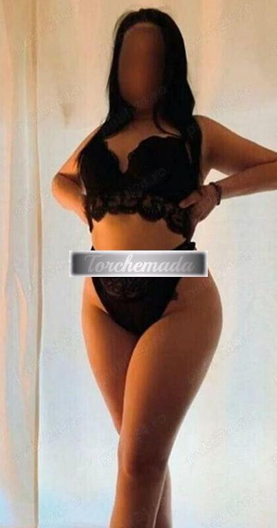 Girl Felina Modella  Como