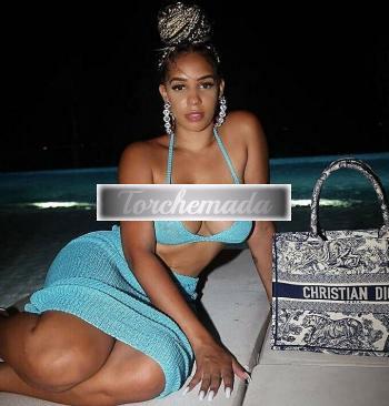 Girl Esplosiva Bambola  Catania