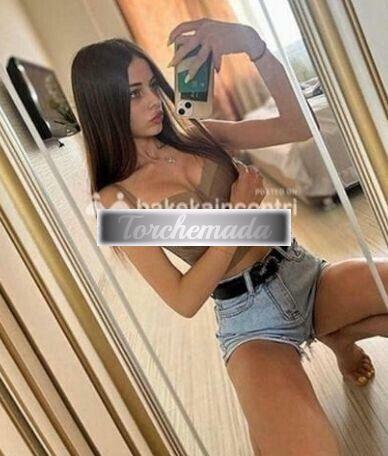 Girl Esplosiva Amabile  Arezzo