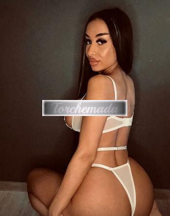 Girl Sexy Esibizionista  Lucca